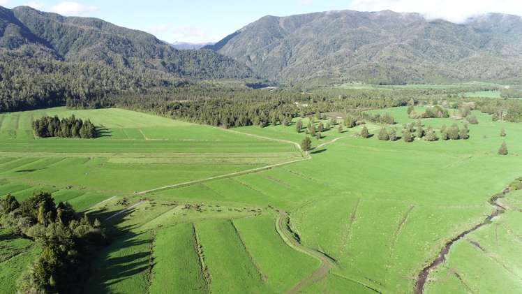 451 Umere Road Karamea_32