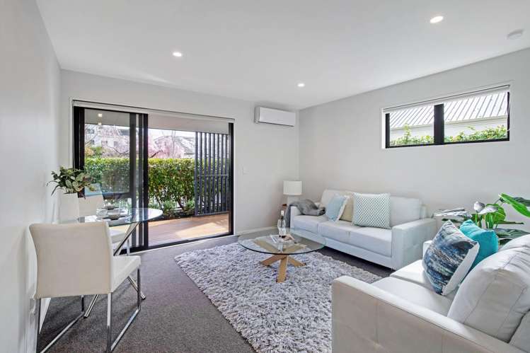 8/142 Leinster Road_5