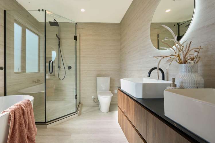 12 Streamview Way Long Bay_33