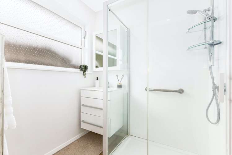 35 Castlerea Street Wainuiomata_14