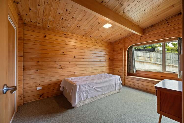 19b Tuawera Terrace Sumner_9