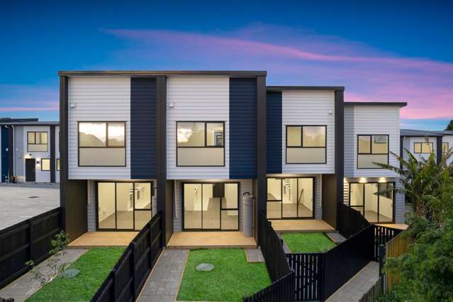 4, 15, 22/17 Barneys Farm Road Clendon Park_2