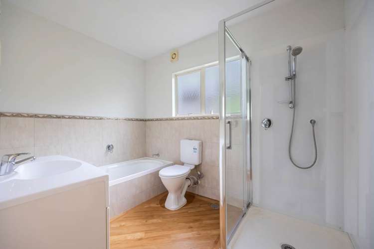 2/48a Exmouth Road Northcote_16