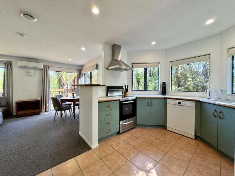 7a Landing Road Titirangi_10