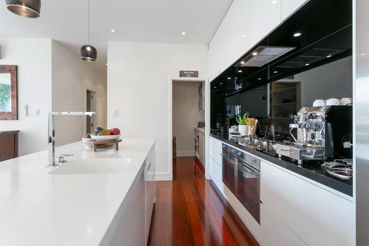 86 Peary Road Mount Eden_8