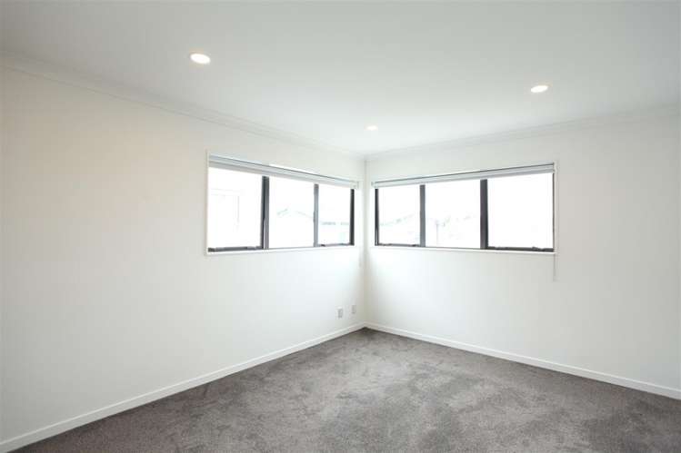 8 Blackbird Lane Hobsonville_15