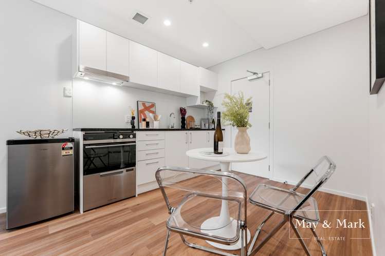 4B/100 Anzac Avenue_1