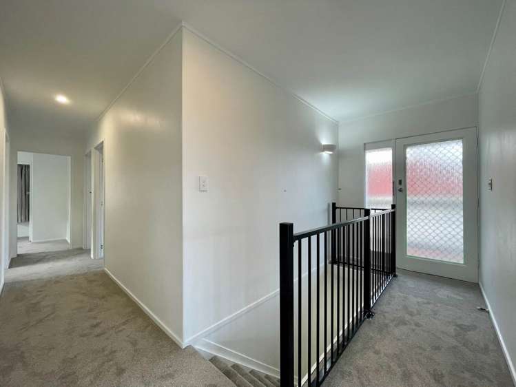 16 Kay Drive Blockhouse Bay_19