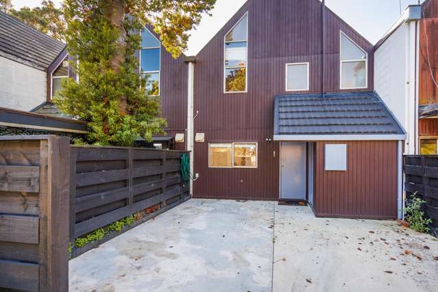Townhouse in prime location