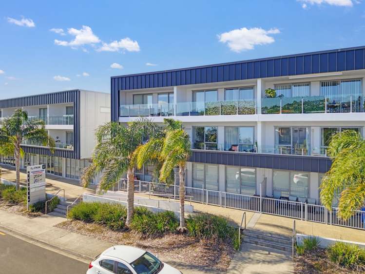 6/17 Link Crescent Stanmore Bay_20