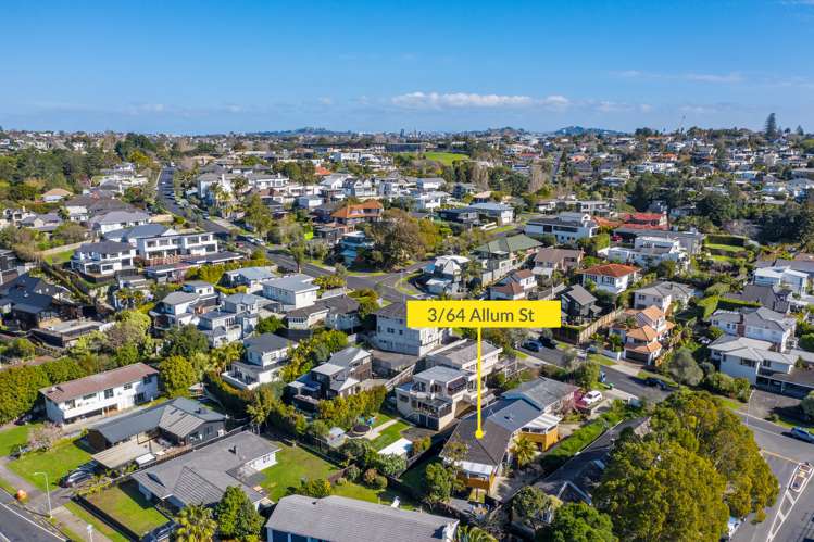 3/64 Allum Street Kohimarama_19