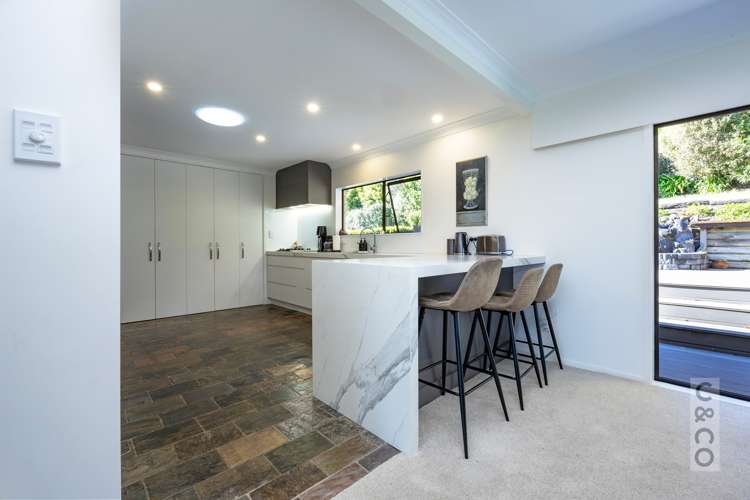 29 Sarah Todd Lane Waimauku_16