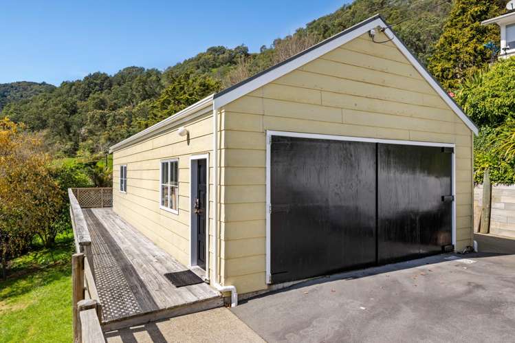 8 and 8a Angle Street Picton_6