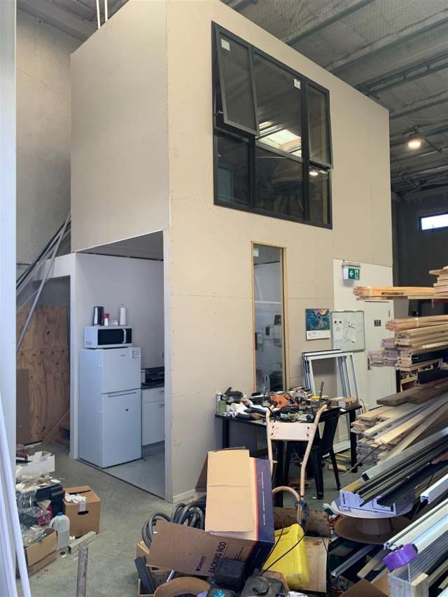 28/9 Chonny Crescent Wiri_4