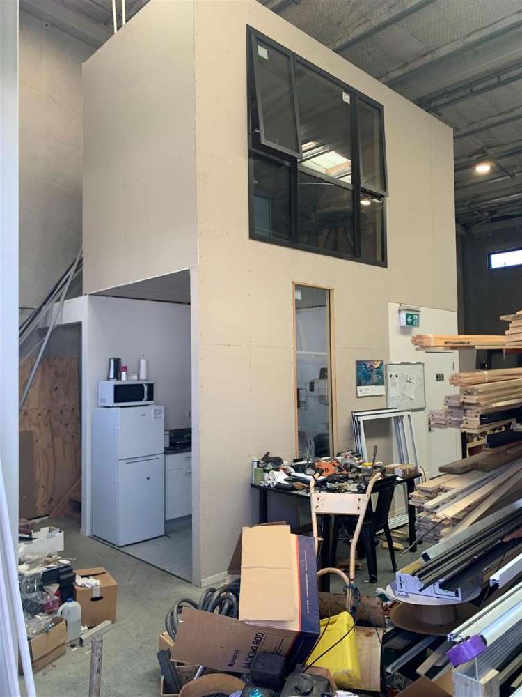 28/9 Chonny Crescent Wiri_4