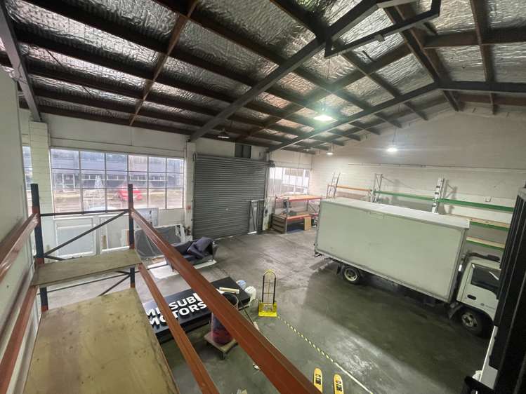 2/188 Target Road Wairau Valley_3