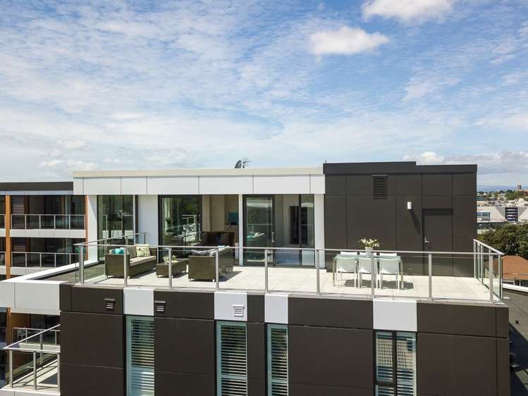 609/10 Lion Place Epsom_17