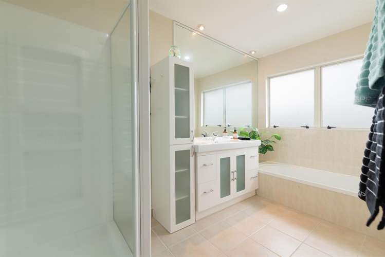 47 Alicia Road Somerville_29