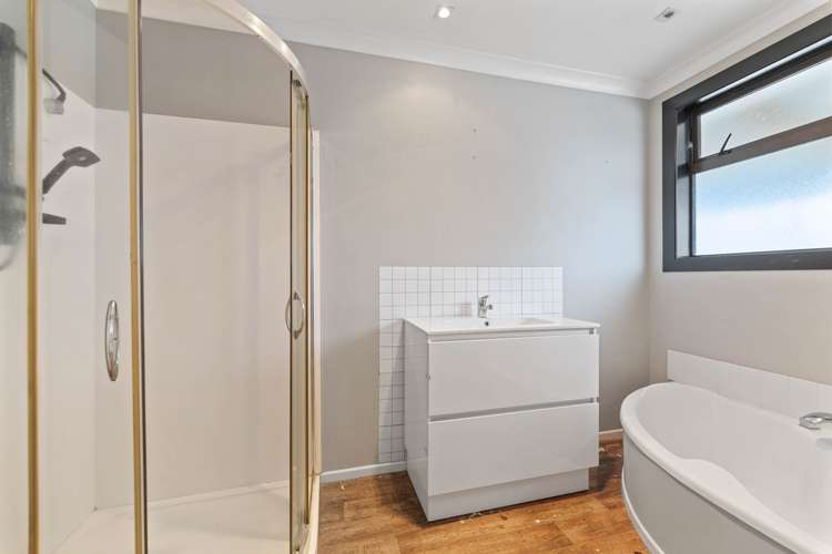 9 Kauri Drive Wairakei and Surrounds_9