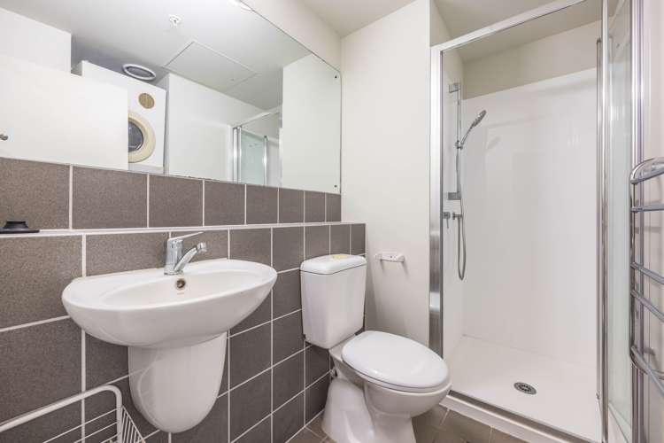 6d/4 Saint Paul Street Auckland Central_13