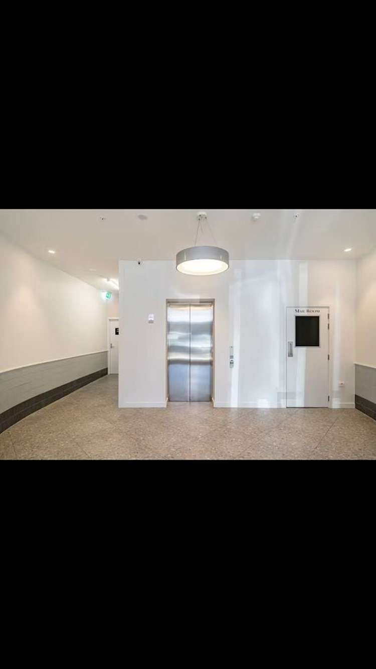 202/14 Laings Road Hutt Central_10