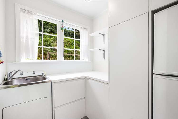 64 Lohia Street Khandallah_25