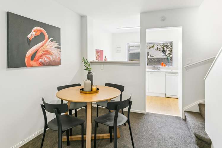 19/20 Thompson Street_3