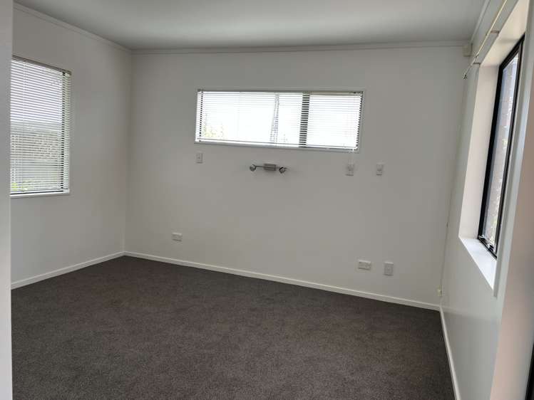 2/2a Exminster Street Blockhouse Bay_6