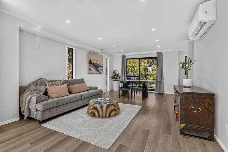 37D Erima Avenue_2