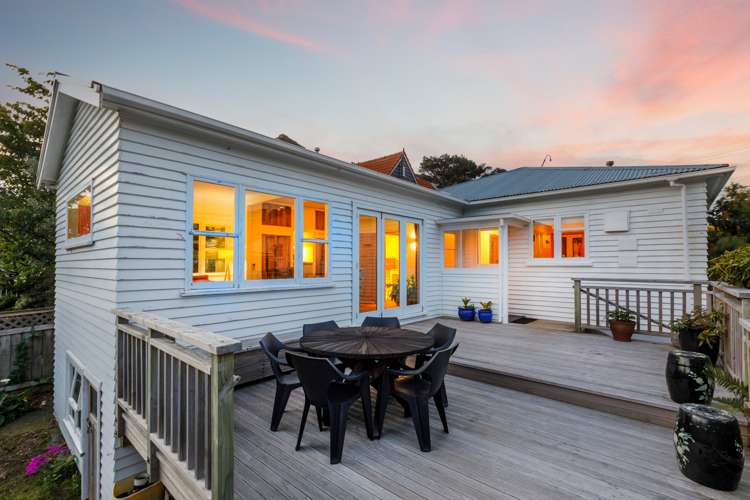 520 Broadway Strathmore Park_24