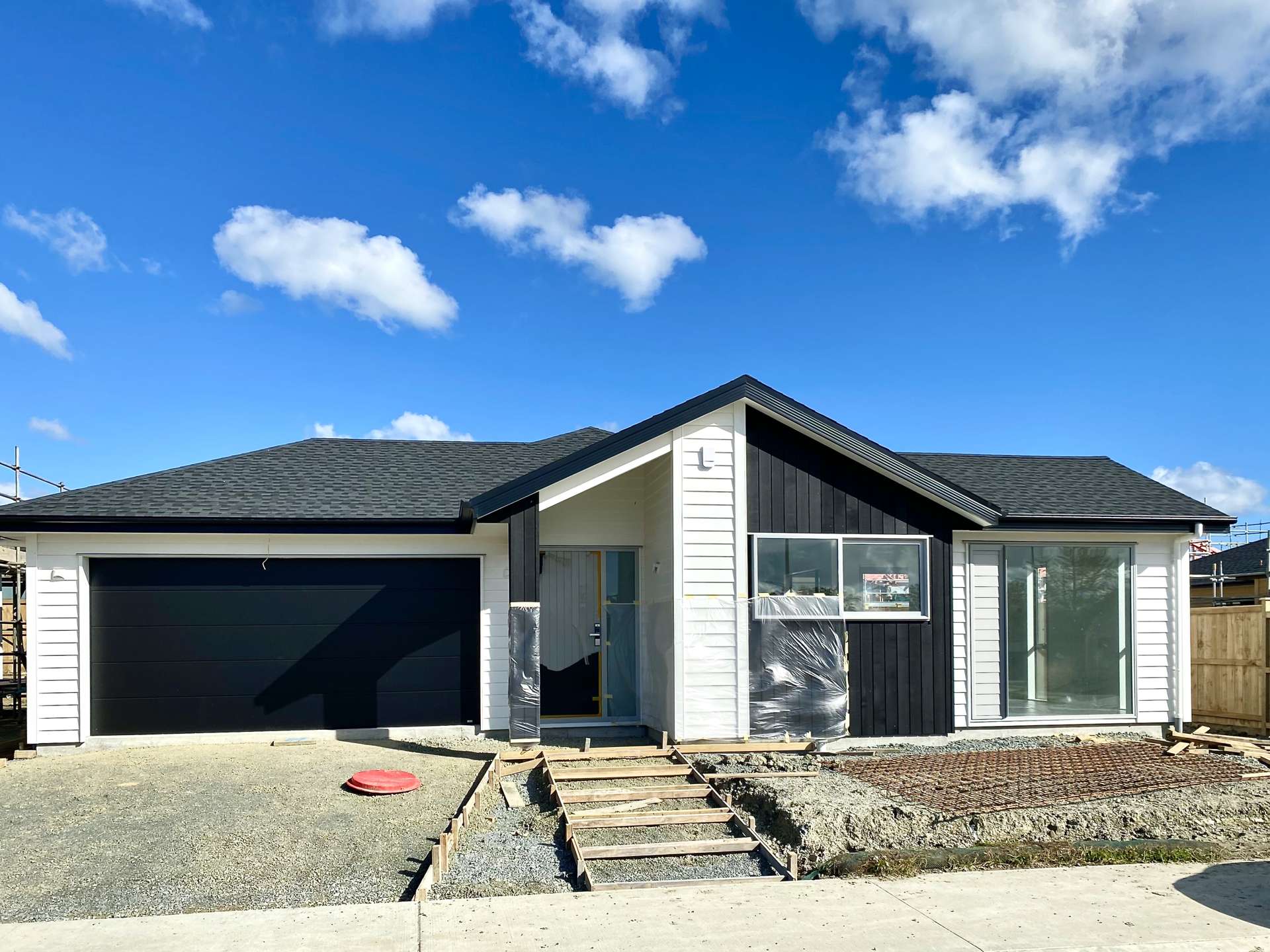 69 Waiwai Drive Wainui_0