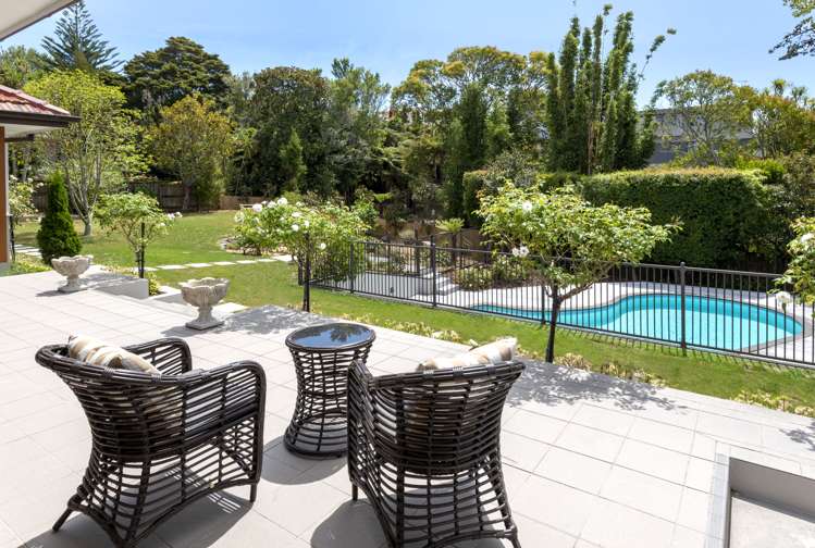 62 Parkhill Road Mellons Bay_5