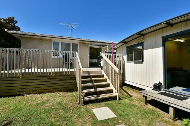 885 Whangaparaoa Road Manly_2