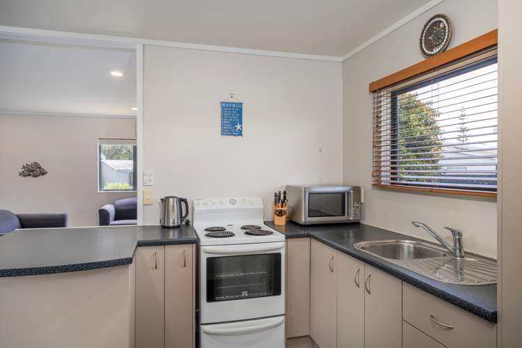 104 Sands Crescent Matarangi_6