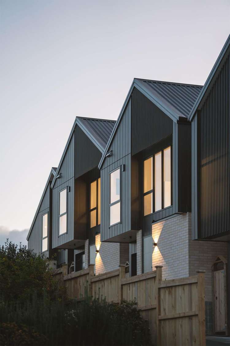 1-4/16 Tetrarch Place Totara Vale_34