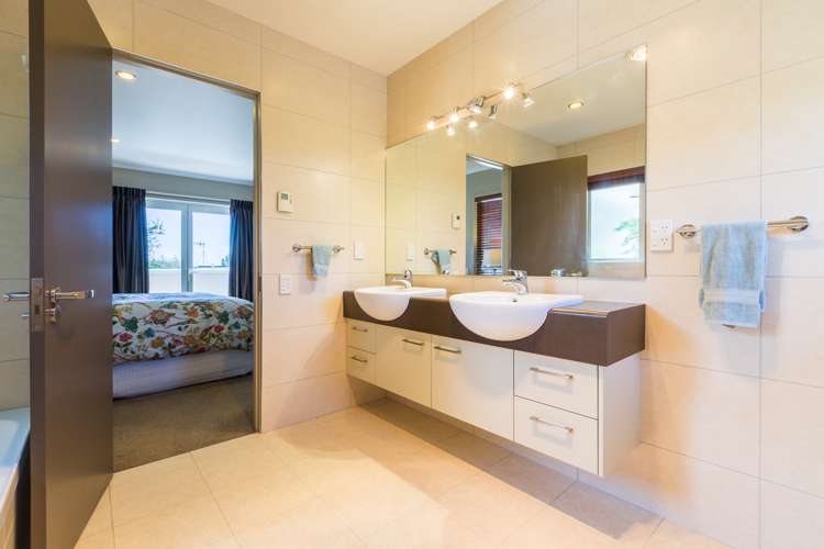 18 Simla Avenue Havelock North_8