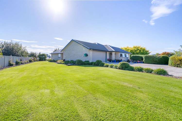 33 Longwood Drive Winton_22