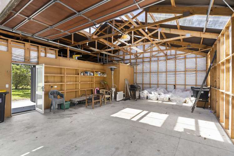 506 Ocean Road Whangamata_34