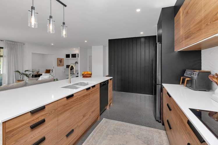 10 Sumner Place Te Kamo_10