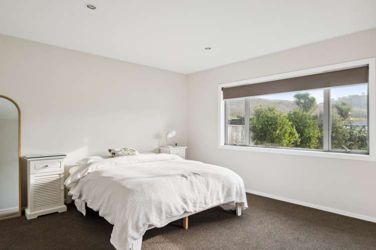 4 Ferris Crescent Wainui_6