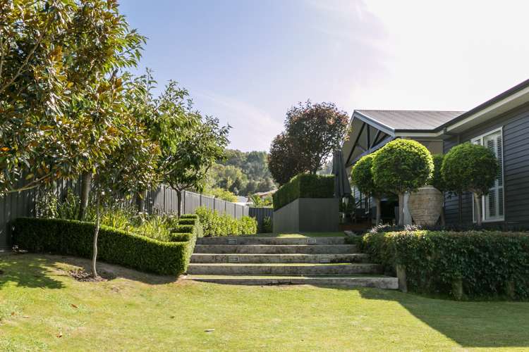 72 Kent Terrace Taradale_16