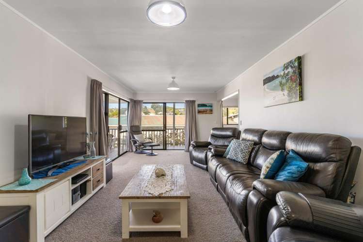 127 Tuna Place Onemana_6