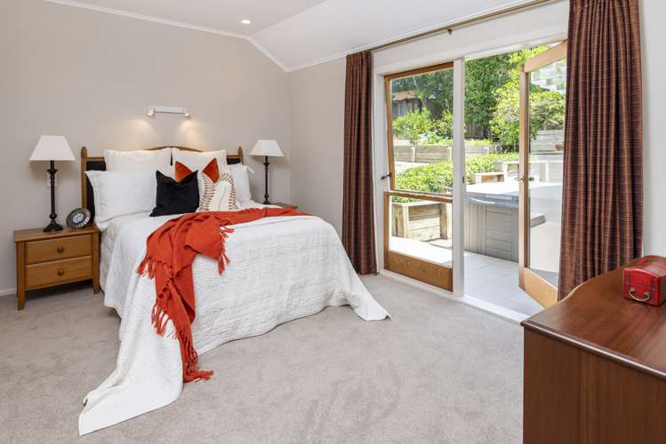 62 Parkhill Road Mellons Bay_12