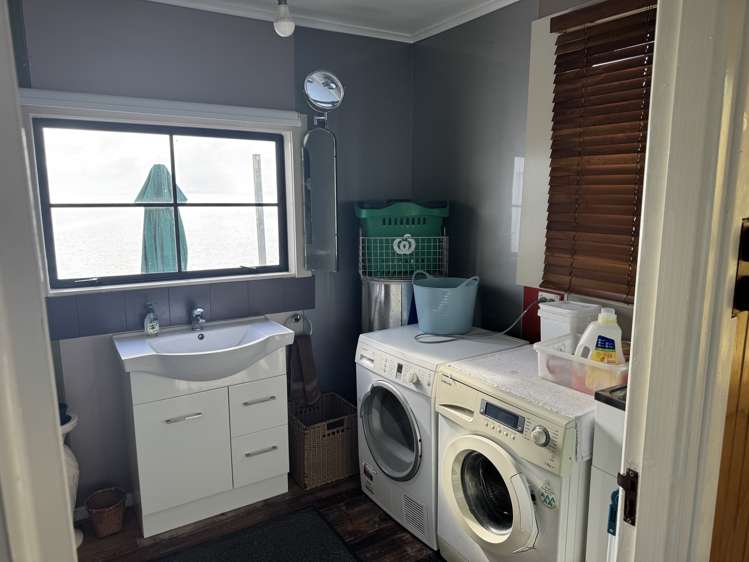 41 Torkar Road Clarks Beach_21