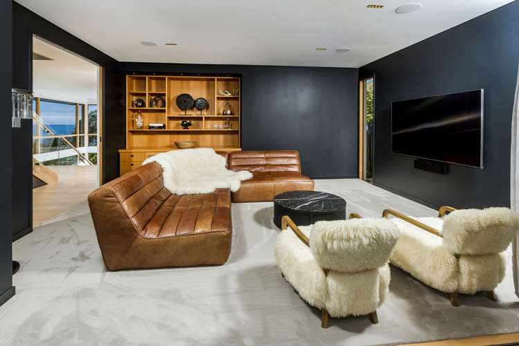 21 Whitby Crescent Mairangi Bay_14