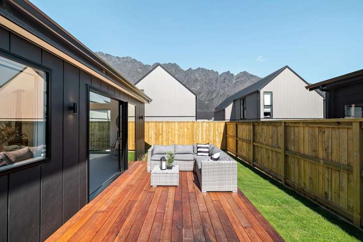 13 Friesian Close Jacks Point_13