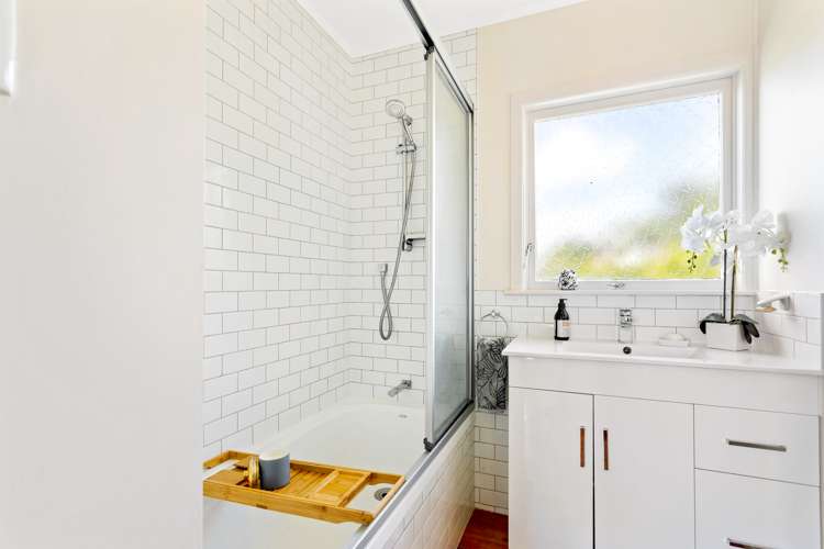 1/66 Hastings Road Mairangi Bay_13