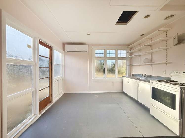 30 Muri Street Aramoana_6