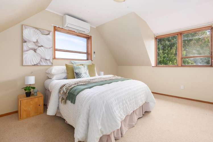 66 Seddon Street Waikanae_15