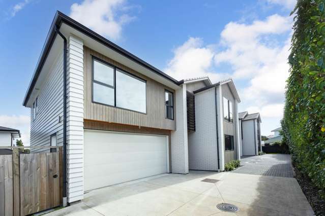 Urgent Sale! Ellerslie Excellence Awaits!